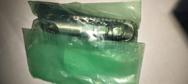 BMW -AXLE SHAFT R  -36318554143